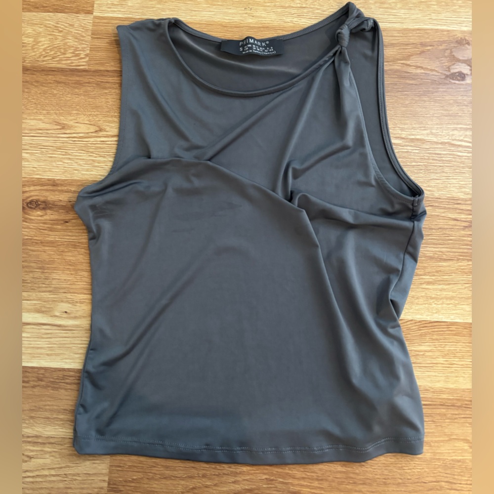 Gray Tank Top silky